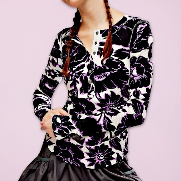 NWT Free People Movement Rally Printed Layer Top - Picture 4 of 15